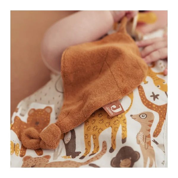Attache tétine feuille caramel