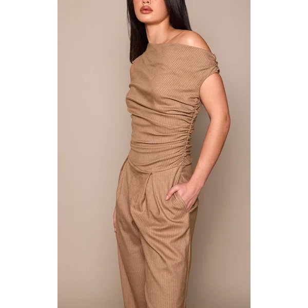 Beige Combinaison-pantalon Large Asymétrique À Fines Rayures Tissées