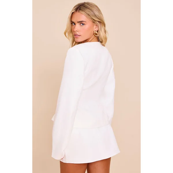 Blanc Blazer Petite À Taille Cintrée Et Manches Cocon Avec Boutonnage