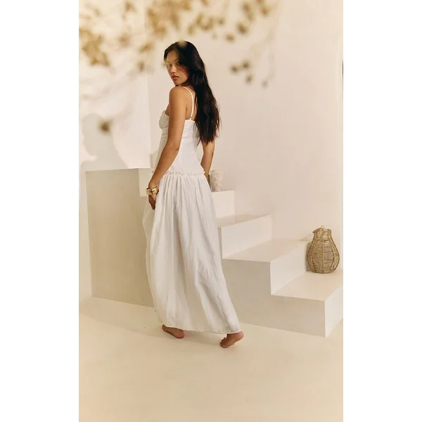 Blanc Robe Longue Taille Basse À Buste Froncé