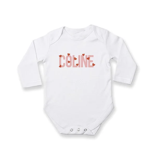 Body Bébé Personnalisé Rose avec Cœurs – Douceur et Tendresse pour Bébé
