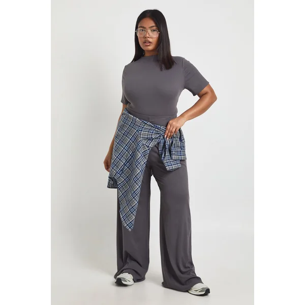Body Grande Taille À Manches Courtes Ultra Doux Avec Encolure Rapportée
