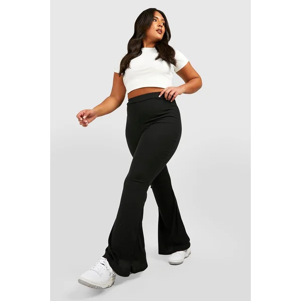 Boohoo Basics Plus Pantalon Évasé à Côtes