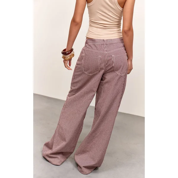 Bordeaux Jean En Denim Taille Haute À Fines Rayures
