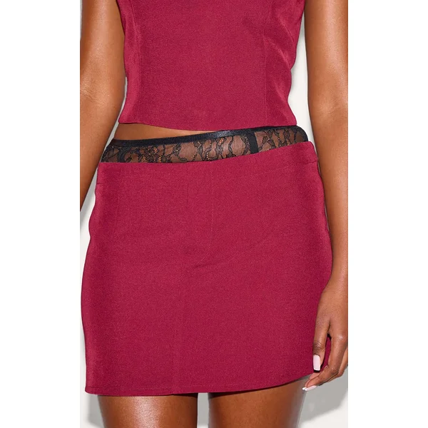 Bordeaux Mini-jupe Tissée Ceinturée Avec Détail Dentelle À La Taille