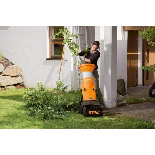Broyeur de végétaux électrique GHE150 STIHL