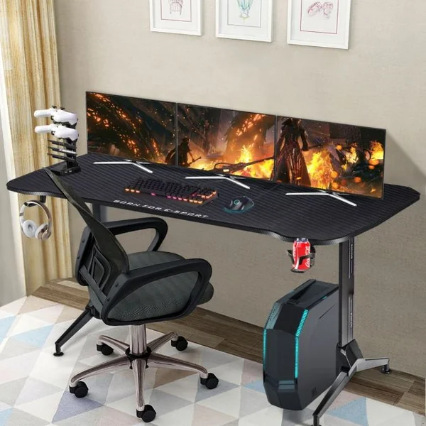 Bureau Gamer Hauteur Réglable Surface en Fibre de Carbone avec Tapis de Souris Intégral 2 Passe-câbles Crochet pour Casque
