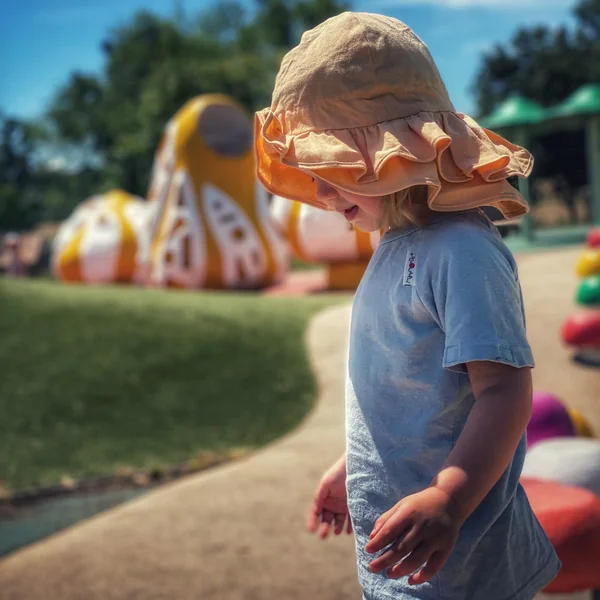 Chapeau évolutif Modèle BONNY en chanvre - ManyMonths