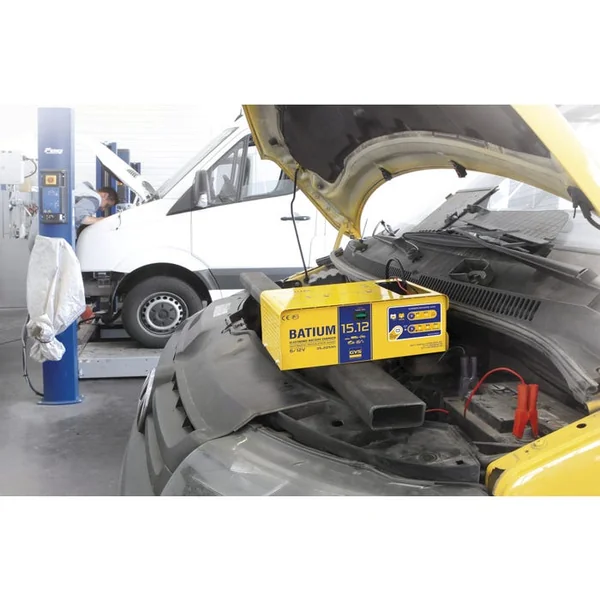 Chargeur automatique batium 15-12 puissance 6/12 V