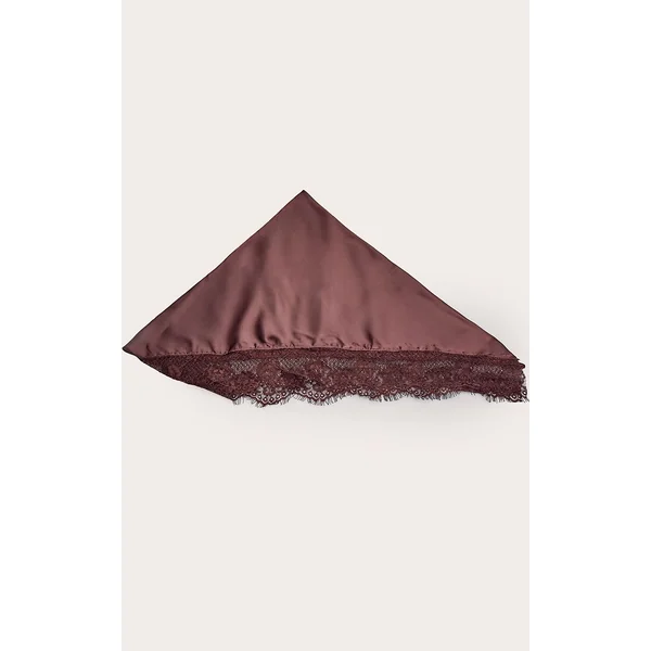 Chocolat Foulard En Satin Chocolat Avec Bordure En Dentelle