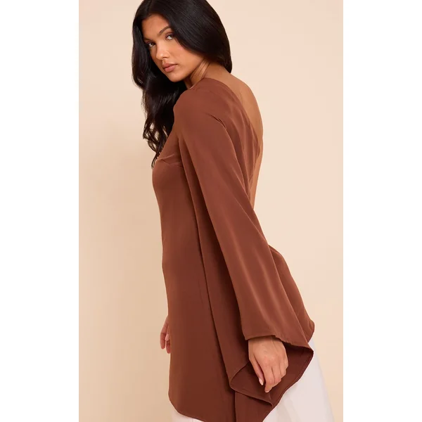 Chocolat Haut Long Tissé Asymétrique À Manche Évasée