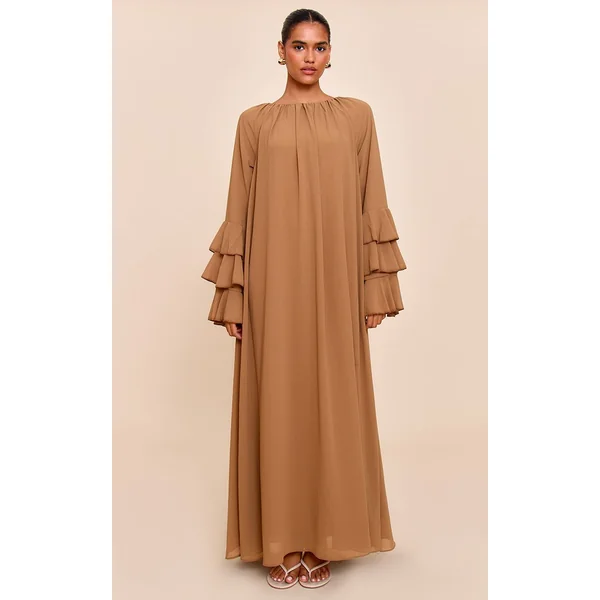 Chocolat Robe Longue En Mousseline Avec Détail De Manches À Volants