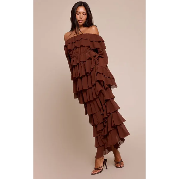 Chocolat Robe Longue En Mousseline À Épaules Dénudées Et Volants Extrêmes