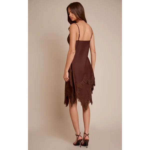Chocolat Robe Mini En Satin Avec Détails De Dentelle