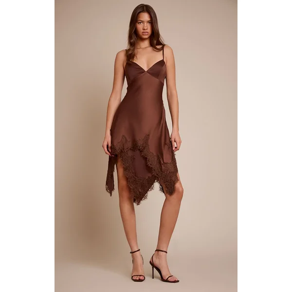 Chocolat Robe Mini En Satin Avec Détails De Dentelle