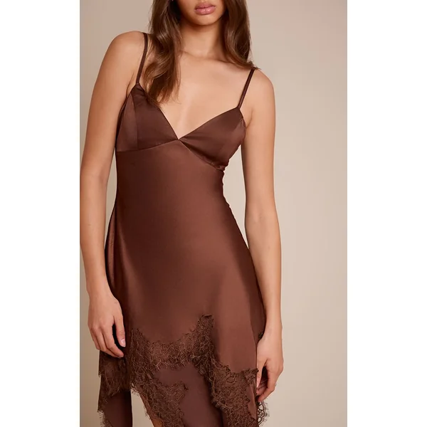 Chocolat Robe Mini En Satin Avec Détails De Dentelle