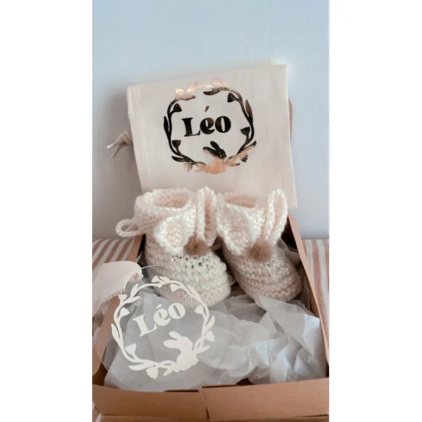 Coffret de Pâques personnalisé – Cadeau de naissance tout doux