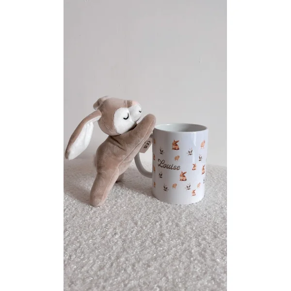 Coffret Mug + Peluche lapin personnalisé – Spécial Pâques | Hey Mama