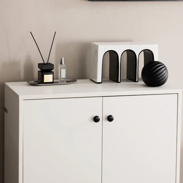 Commode Buffet Meuble de Rangement avec 2 Portes Meuble Bas Blanc avec 3 Étagères Réglables et Dispositif Anti-basculement pour Salon Blanc