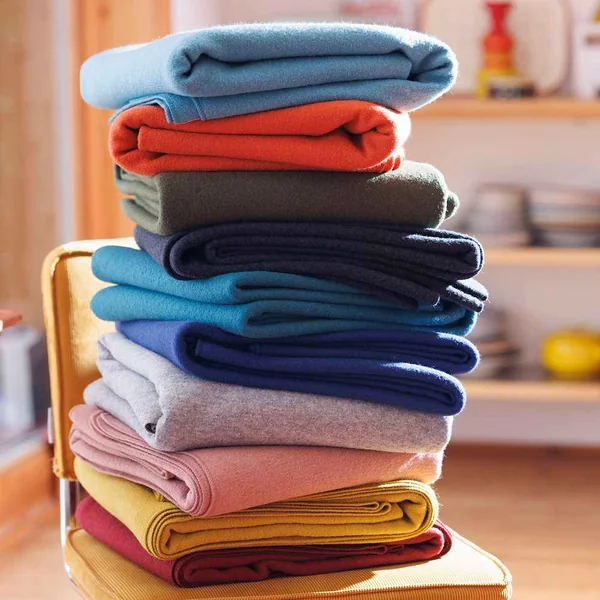 Couverture DISANA en laine bouillie Bio - 2 Tailles