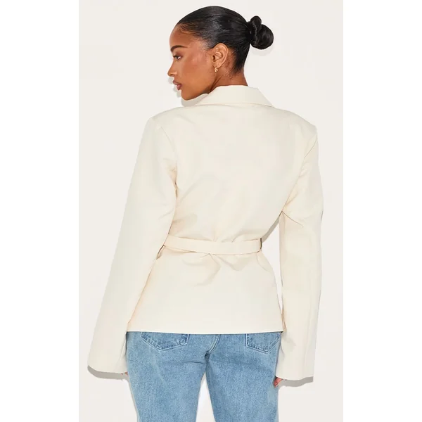 Crème Blazer Ajusté Asymétrique Croisé Avec Taille Ajustable Shape