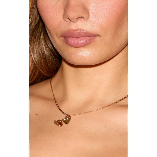 Doré Collier Chaîne Synthétique Avec Médaillon Cœur