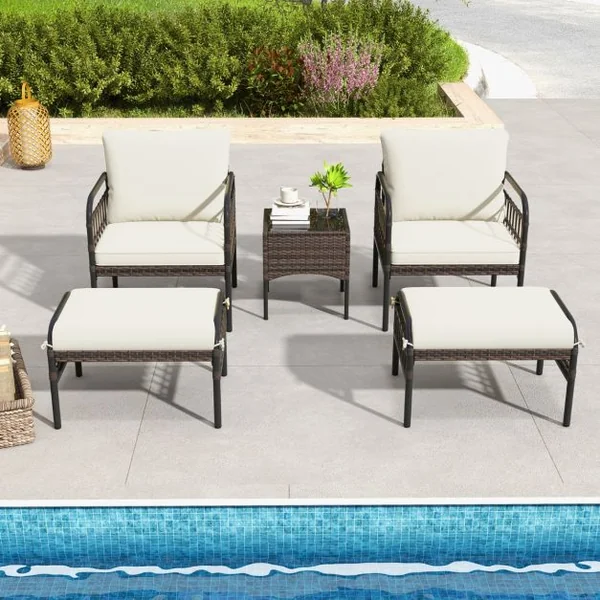 Ensemble de Meubles de Patio 5 Pièces en Osier Tissé Salon de Jardin avec Ottomans et Table Basse Coussins de Siège et de Dossier Beige