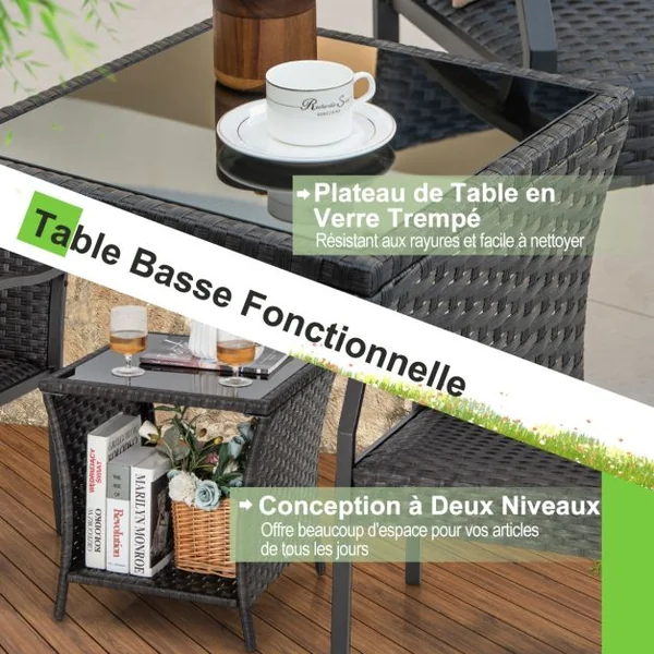 Ensemble de Table et Chaises de Patio en Osier 3 Pièces Siège Rembourré Plateau en Verre Trempé Cadre en Métal Renforcé Mobilier en Rotin Tissé