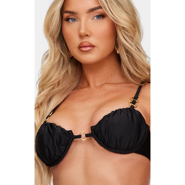 Haut De Bikini À Armatures Froncé Avec Anneau En O