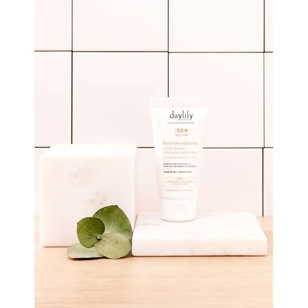 La Crème Radieuse - Crème Solaire Grossesse de Jour SPF 50+