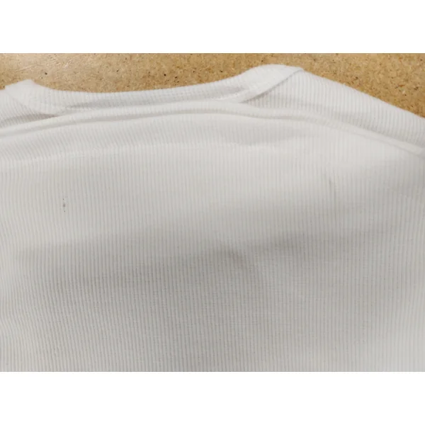 LÉGERS DÉFAUTS - T-shirt TALIA à boutons - blanc