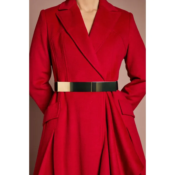 Manteau Long Lisa Tan d'Occasion avec Ceinture Dorée et Détail Volant