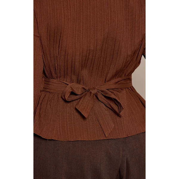 Marron Chemise Grande Taille En Satin Texturé Avec Nœud Au Dos