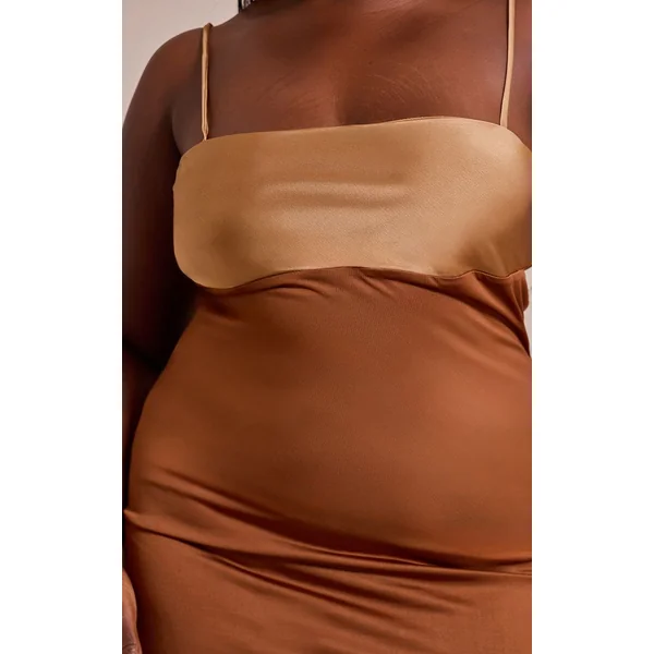 Marron Robe Mini Moulante Grande Taille À Bretelles Avec Empiècement Contrasté Au Buste