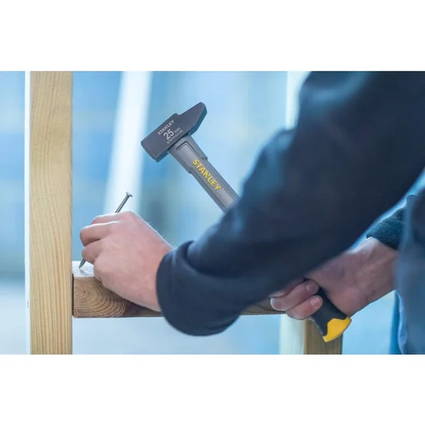 Marteau rivoir manche fibre de verre 25 mm STANLEY