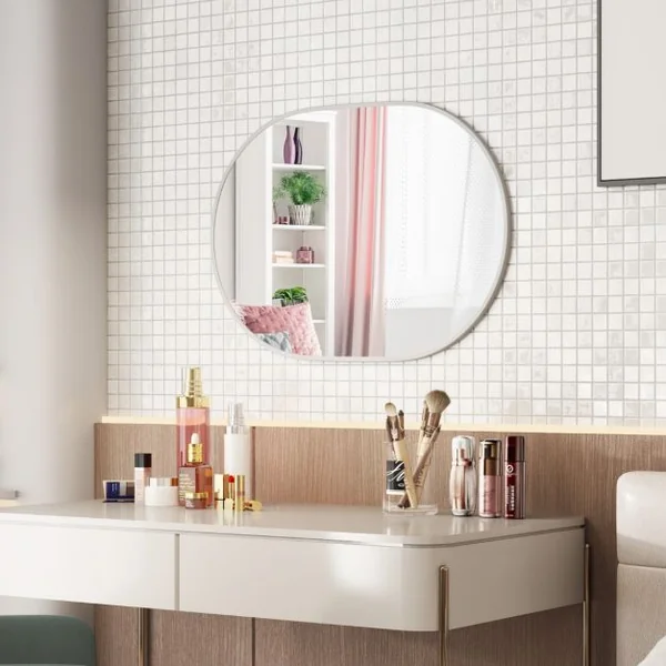Miroir de Salle de Bain Ovale 70,5 x 50,5cm Miroir de Courtoisie avec Film Incassable Vis d'Expansion Supports Muraux avec Cadre en Aluminium