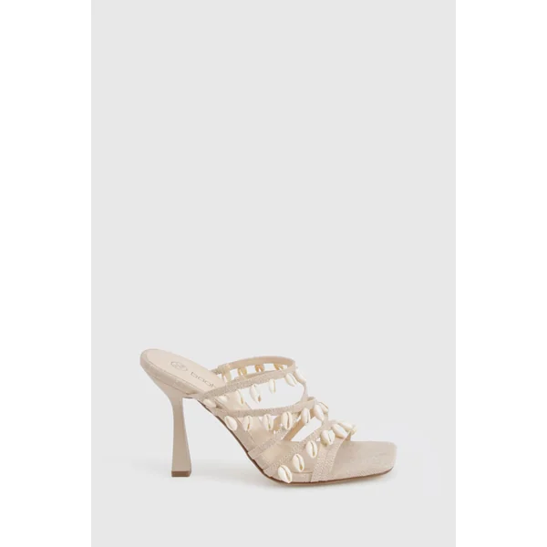 Mules à talons hauts à brides avec détail coquillage