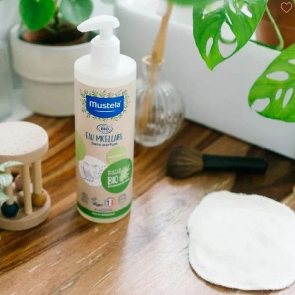 MUSTELA BIO Eau Micellaire Visage et Corps 400ml - A l' Huile d' Olive BIO