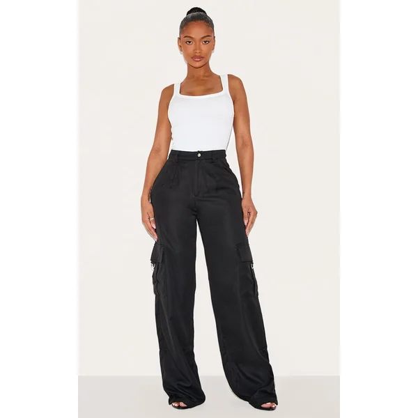 Noir Prettylittlething Shape Pantalon Cargo Large À Détail Boucle