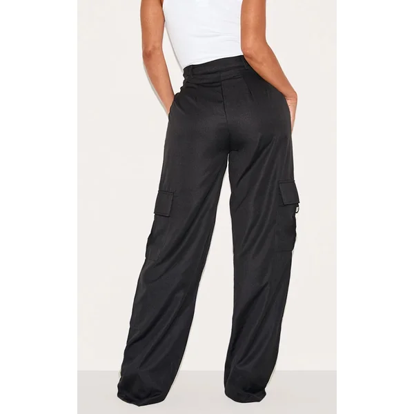 Noir Prettylittlething Shape Pantalon Cargo Large À Détail Boucle