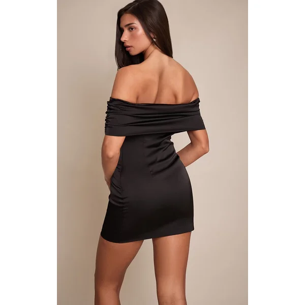 Noir Robe Courte En Satin À Épaules Dénudées