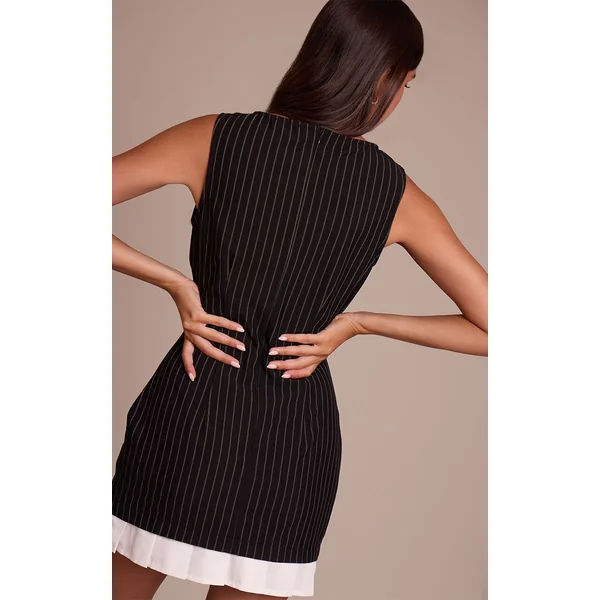Noir Robe Moulante À Rayures Tennis Avec Détail Ourlet Plissé