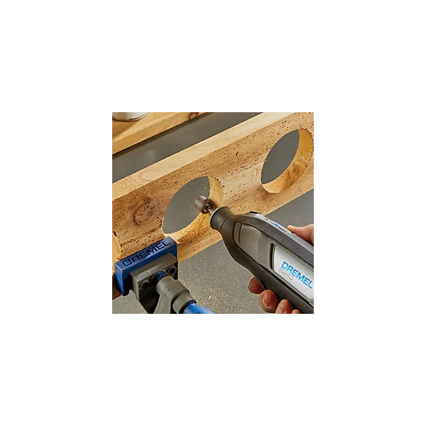 Outil sans fil Dremel 8240 5 + 65 accessoires