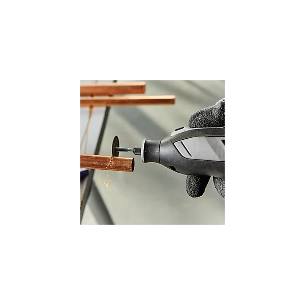 Outil sans fil Dremel 8240 5 + 65 accessoires