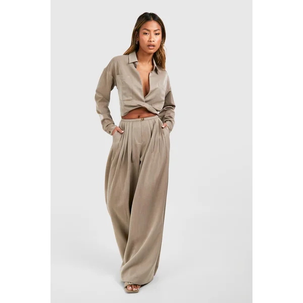Pantalon plissé à jambes larges extrêmes taille basse