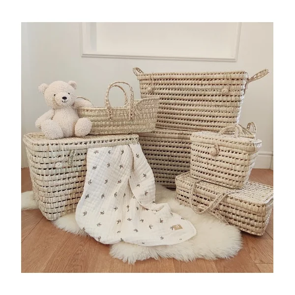 Petit panier rangement en feuilles de palmier