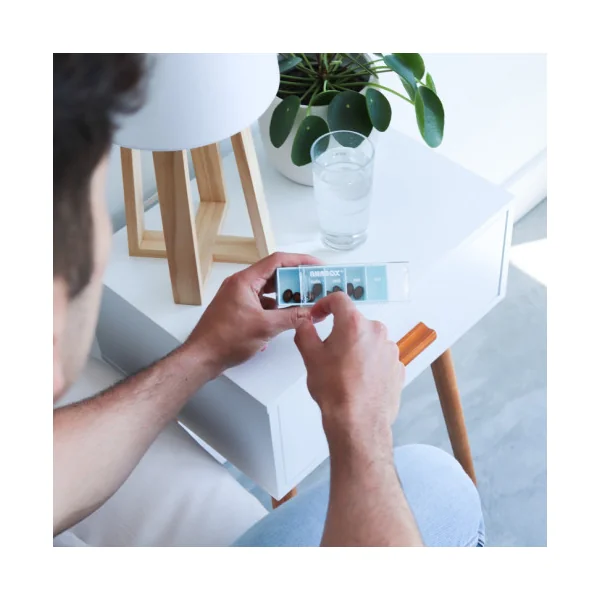 Pilulier journalier Anabox 5 prises par jour Bleu pastel