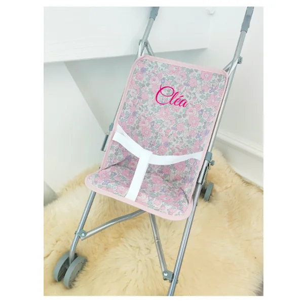 Poussette personnalisable pour poupée (27 tissus)