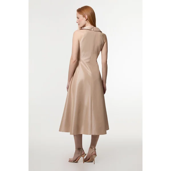 Robe chemise en taffetas métallique style smoking sur-mesure à jupe évasée