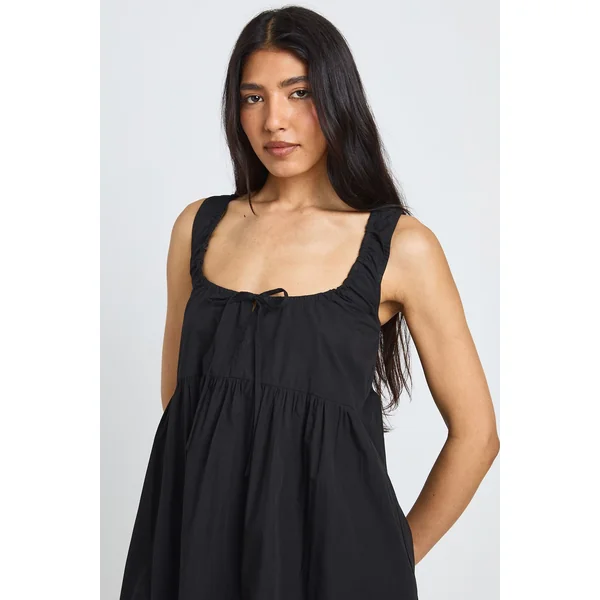 Robe Courte Smock Grande Taille Avec Détail Nœud Devant